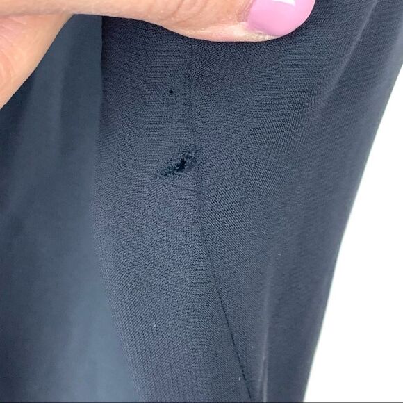 Loft Outlet Black Sleeveless Floral Detail Ruffle Mini Dress Size 0 - Picture 9 of 9